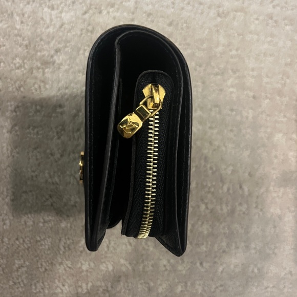 Louis Vuitton Reverse Monogram Juliette Wallet - Picture 3 of 9